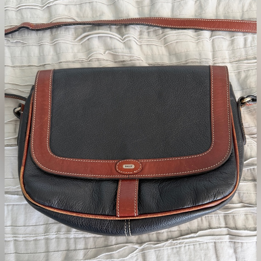 Bally Vintage Black Leather Crossbody with Brown Trim